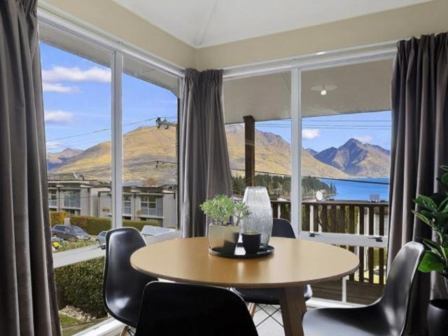 Ultimate Convenience, Walk-To-Town Townhouse Villa Queenstown Exterior foto